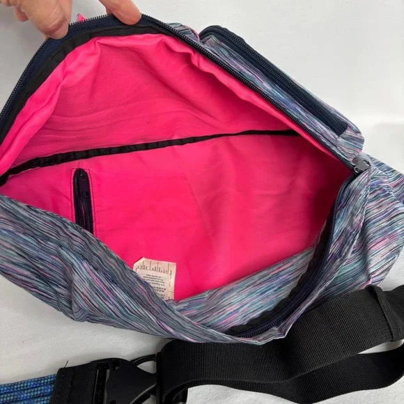 KAVU Rope Sling Bag Retired Ikat Stripe Crossbody Backpack Multicolor - Picture 2 of 8